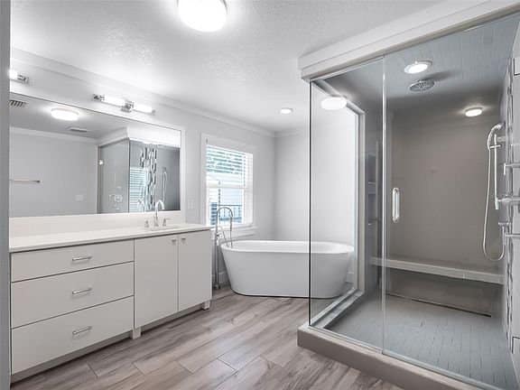 ac60048425b9ea4c4981f902bd14413c-cc_ft_576