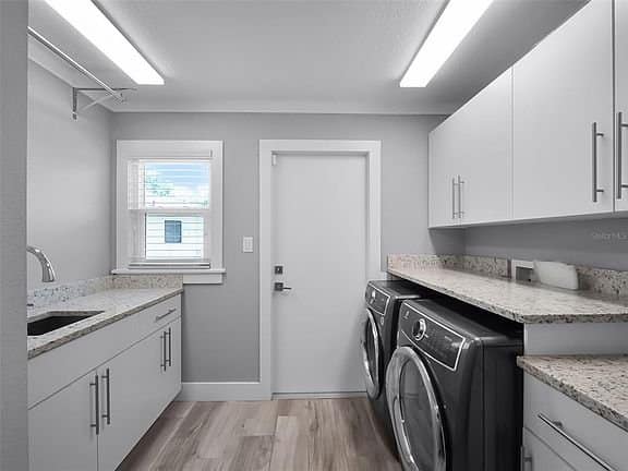 b47c58be80914efd31fa92d384758486-cc_ft_576