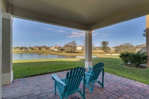 15890-Citrus-Grove-Loop-Winter-Garden-FL-34787-25-Lanai-600x400