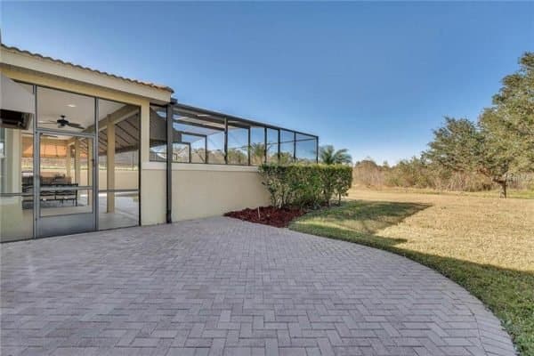 2012-Watermere-LN-Windermere-FL-8-600x400-1