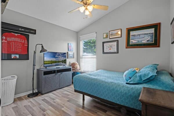 9555-pecky-cypress-way-orlando-fl-32836-19-scaled-600x400 9555-pecky-cypress-way-orlando-fl-32836-19-scaled-600x400