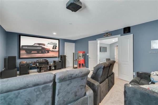 15455-SANDFIELD-LOOP-WINTER-GARDEN-18-600x400-1