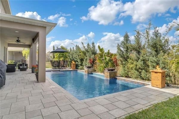 15455-SANDFIELD-LOOP-WINTER-GARDEN-4-600x400-1