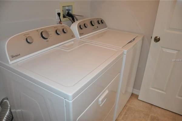 236-WESCLIFF-DR-15-600x400-1