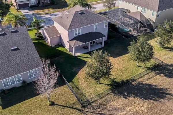 774-Ayden-Oak-Lane-6-600x400-1