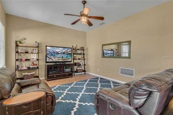 774-Ayden-Oak-Lane-9-600x400-1