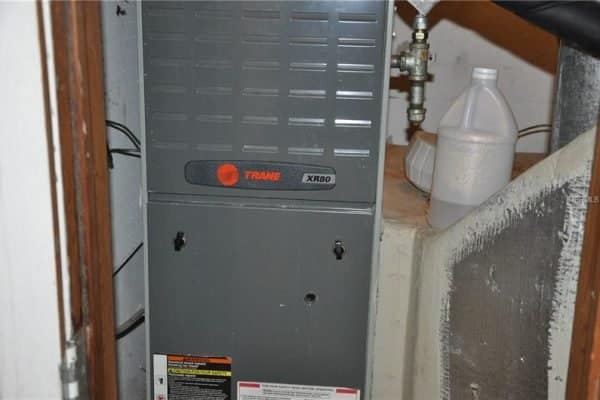 1006-VENETIAN-AVE-ORLANDO-Fl-18-600x400-1