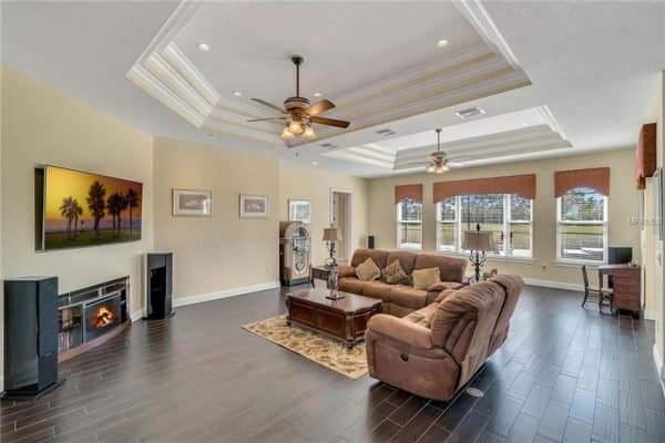 11114-ROMANCE-CT-WINTER-GARDEN-FL-14-600x400-1