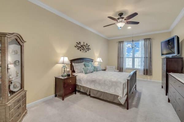 15390-Sandfield-Loop-Winter-Garden-FL-34787-15-Master-Bedroom-600x400-1 15390-Sandfield-Loop-Winter-Garden-FL-34787-15-Master-Bedroom-600x400-1