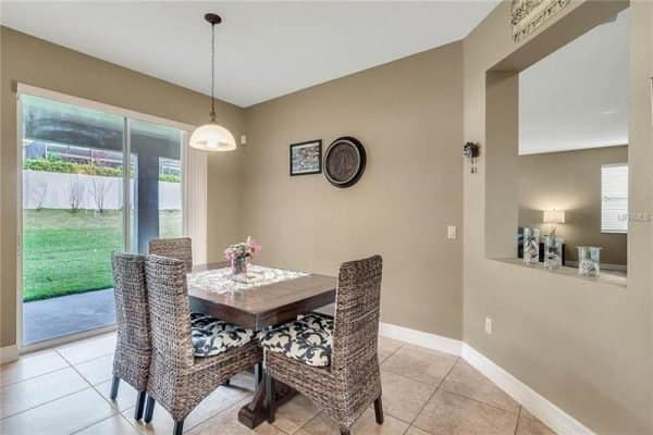 775-Reflections-Ln-Winter-Garden-FL-7-600x400-1