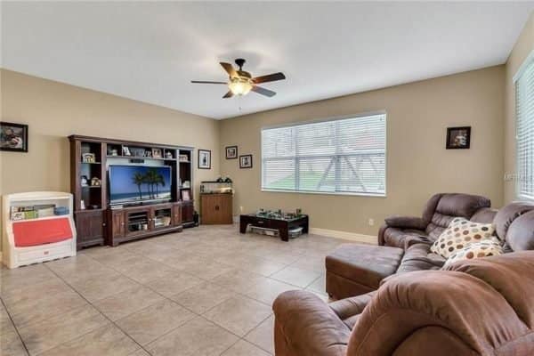 775-Reflections-Ln-Winter-Garden-FL-8-600x400-1