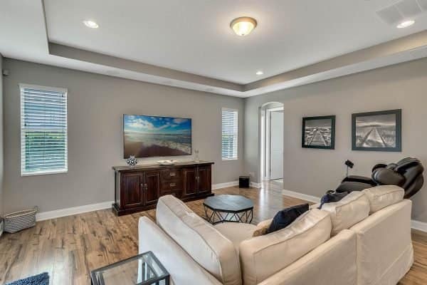 15988-Sweet-Murcott-Ct-Winter-Garden-FL-34787-08-Family-Room-600x400-1