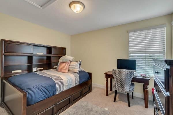 15988-Sweet-Murcott-Ct-Winter-Garden-FL-34787-25-Bedroom-600x400-1