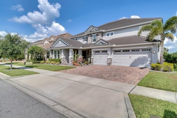 11637-Brickyard-Pond-Ln-Windermere-FL-34786-01-Front-600x400-1