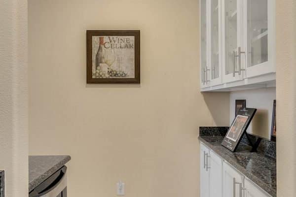 11637-Brickyard-Pond-Ln-Windermere-FL-34786-11-Kitchen-600x400-1