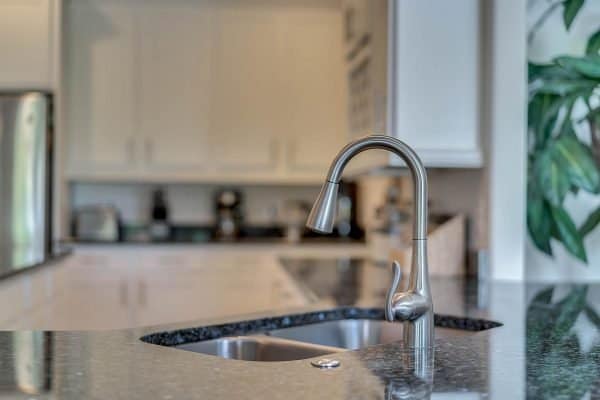 11637-Brickyard-Pond-Ln-Windermere-FL-34786-14-Kitchen-600x400-1