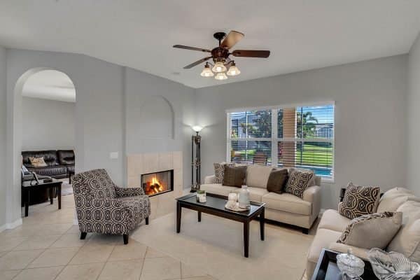 1345-Portmoor-Way-Winter-Garden-FL-34787-14-Living-Room-600x400-1 1345-Portmoor-Way-Winter-Garden-FL-34787-14-Living-Room-600x400-1