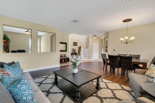 14826-Tullamore-Loop-Winter-Garden-FL-34787-06-Living-600x400-2