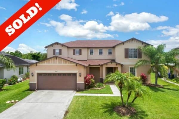 Sold-overlay-14826-900x600-2-600x400