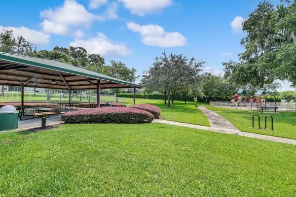 2989-Park-Meadow-Dr-Apopka-FL-32703-27-Community-600x400-1