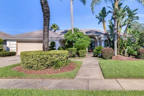 7977-Canyon-Lake-Cir-Orlando-FL-600x400