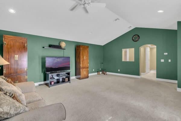 12854-Jacob-Grace-Ct-Windermere-FL-34786-23-Bonus-Room-600x400-1