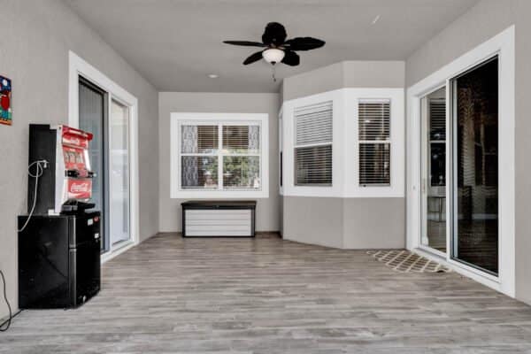 13333-zori-lane-windermere-fl-34786-41-1-scaled-600x400