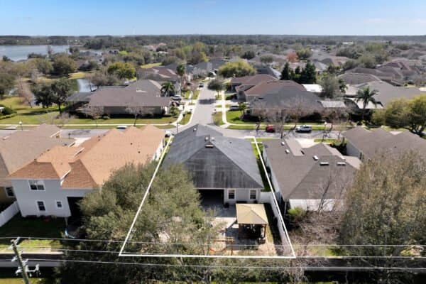 13333-zori-lane-windermere-fl-34786-56-1-scaled-600x400