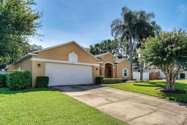 2115-Wintermere-Pointe-Dr-Winter-Garden-FL-34787-03-Front-600x400-1 2115-Wintermere-Pointe-Dr-Winter-Garden-FL-34787-03-Front-600x400-1