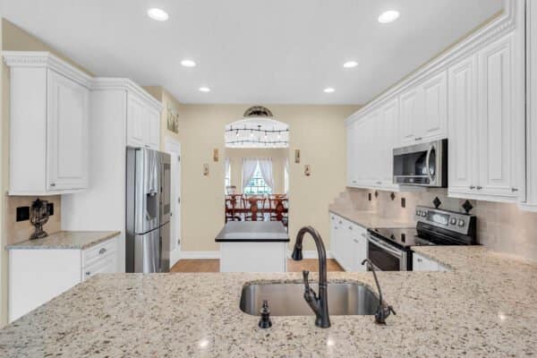 13939-eylewood-drive-winter-garden-fl-34787-12-1-scaled-600x400