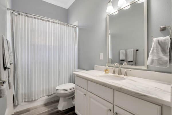 13230-fossick-road-windermere-fl-34786-17-scaled-600x400