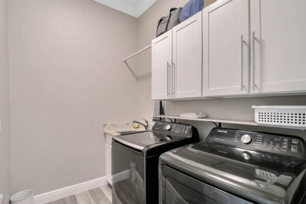 13230-fossick-road-windermere-fl-34786-24-scaled-600x400