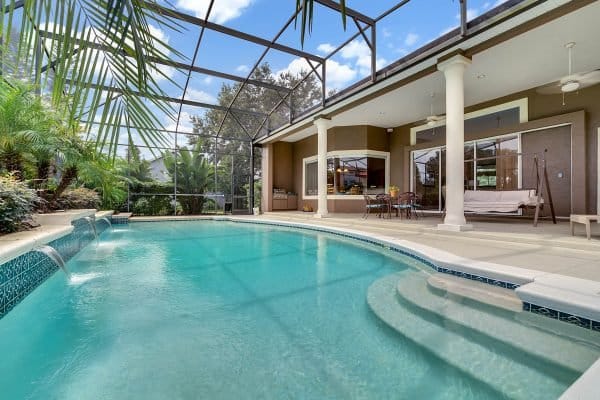 17744-Deer-Isle-Cir-Winter-Garden-FL-34787-06-Pool-600x400-1
