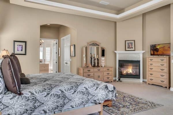 319-Woodlawn-Cemetery-Rd-Gotha-FL-34734-27-Master-Bedroom-600x400-1