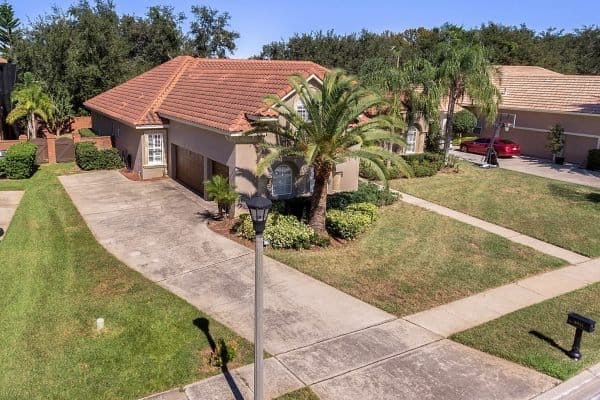 4811-Keeneland-Cir-Orlando-FL-32819-03-600x400-1