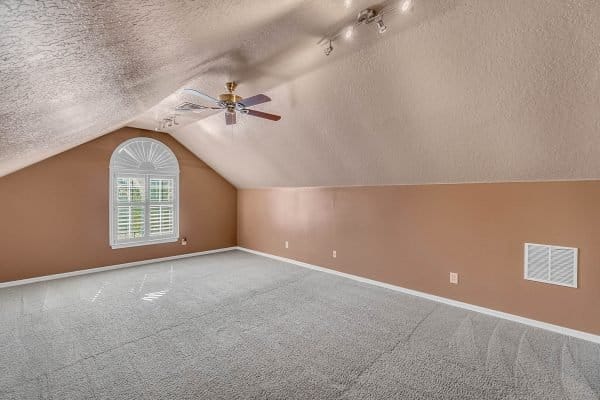 4811-Keeneland-Cir-Orlando-FL-32819-16-600x400-1