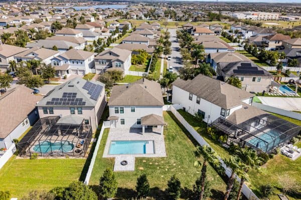 15233-night-heron-drive-winter-garden-fl-34787-55-scaled-600x400