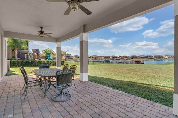 16166-Johns-Lake-Overlook-Dr-Winter-Garden-FL-34787-36-Lanai-600x400-1 16166-Johns-Lake-Overlook-Dr-Winter-Garden-FL-34787-36-Lanai-600x400-1