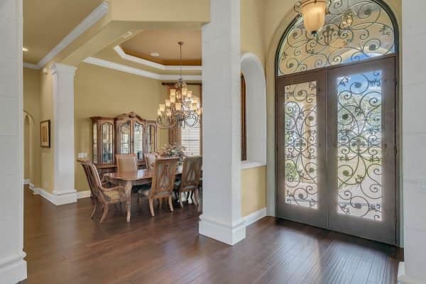5424-Water-Creek-Dr-Windermere-FL-34786-15-Foyer-600x400-1