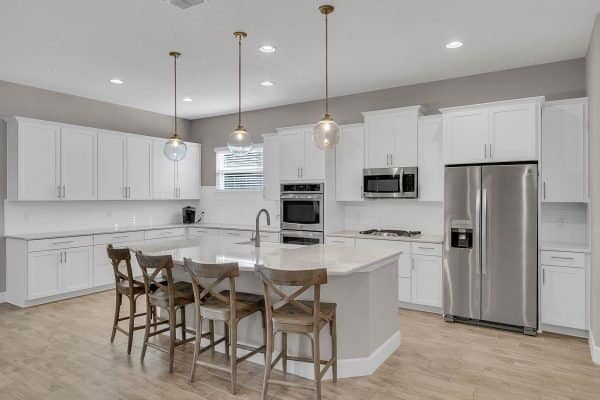 7407-Pomelo-Grove-Dr-Winter-Garden-FL-34787-15-Kitchen-600x400-1