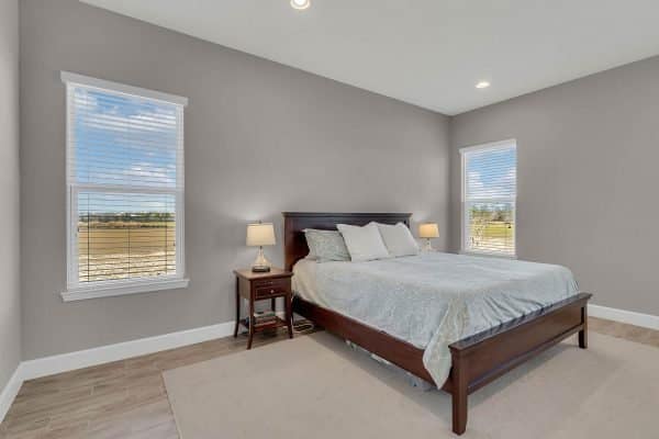 7407-Pomelo-Grove-Dr-Winter-Garden-FL-34787-19-Master-Bedroom-600x400-1
