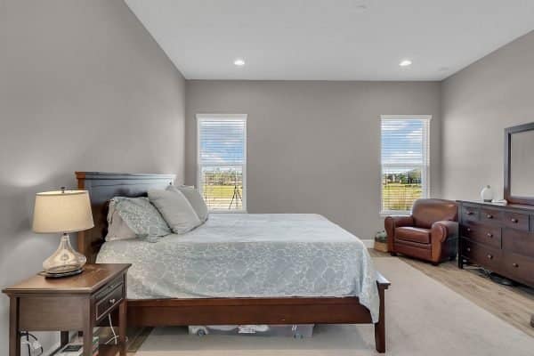 7407-Pomelo-Grove-Dr-Winter-Garden-FL-34787-21-Master-Bedroom-600x400-1