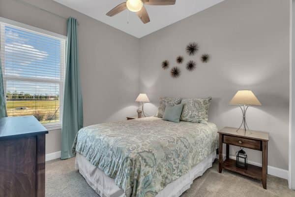 7407-Pomelo-Grove-Dr-Winter-Garden-FL-34787-26-Bedroom-600x400-1