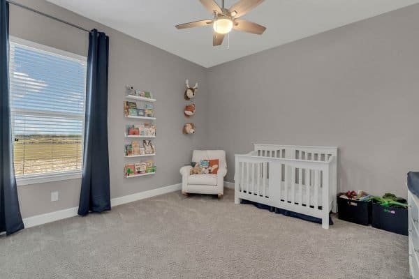 7407-Pomelo-Grove-Dr-Winter-Garden-FL-34787-30-Bedroom-600x400-1