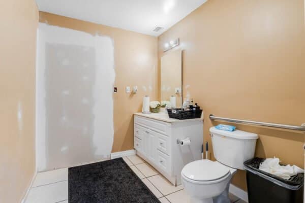 17326-phil-c-peters-rd-winter-garden-fl-34787-91-scaled-600x400