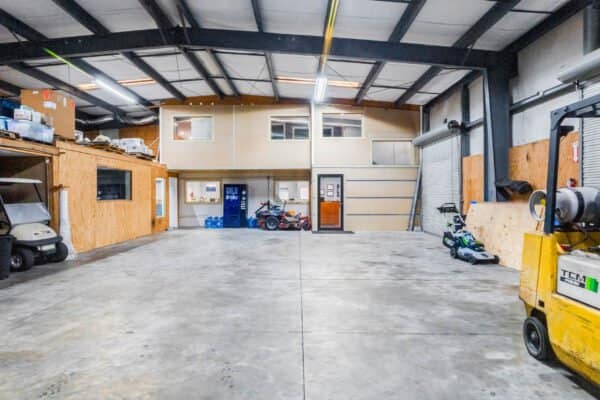 17326-phil-c-peters-rd-winter-garden-fl-34787-99-scaled-600x400