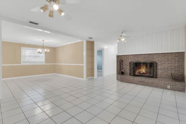 215-Valencia-Shores-Dr-Winter-Garden-FL-34787-14-600x400-1