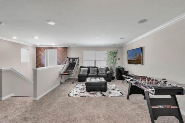 8007-Rail-Street-Winter-Garden-FL-34787-23-oft-600x400