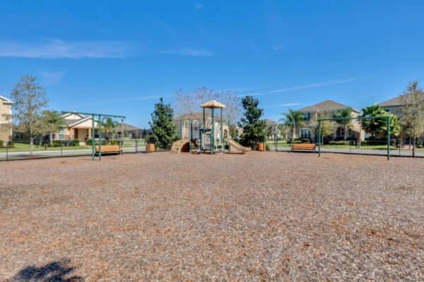 8007-Rail-Street-Winter-Garden-FL-34787-39-Community-600x400