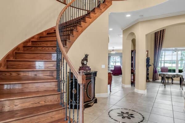 1837-Lake-Roberts-Ct-Windermere-FL-34786-08-Foyer-600x400